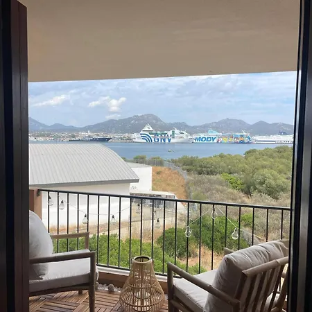 Apartament Boho By Propertize Olbia
